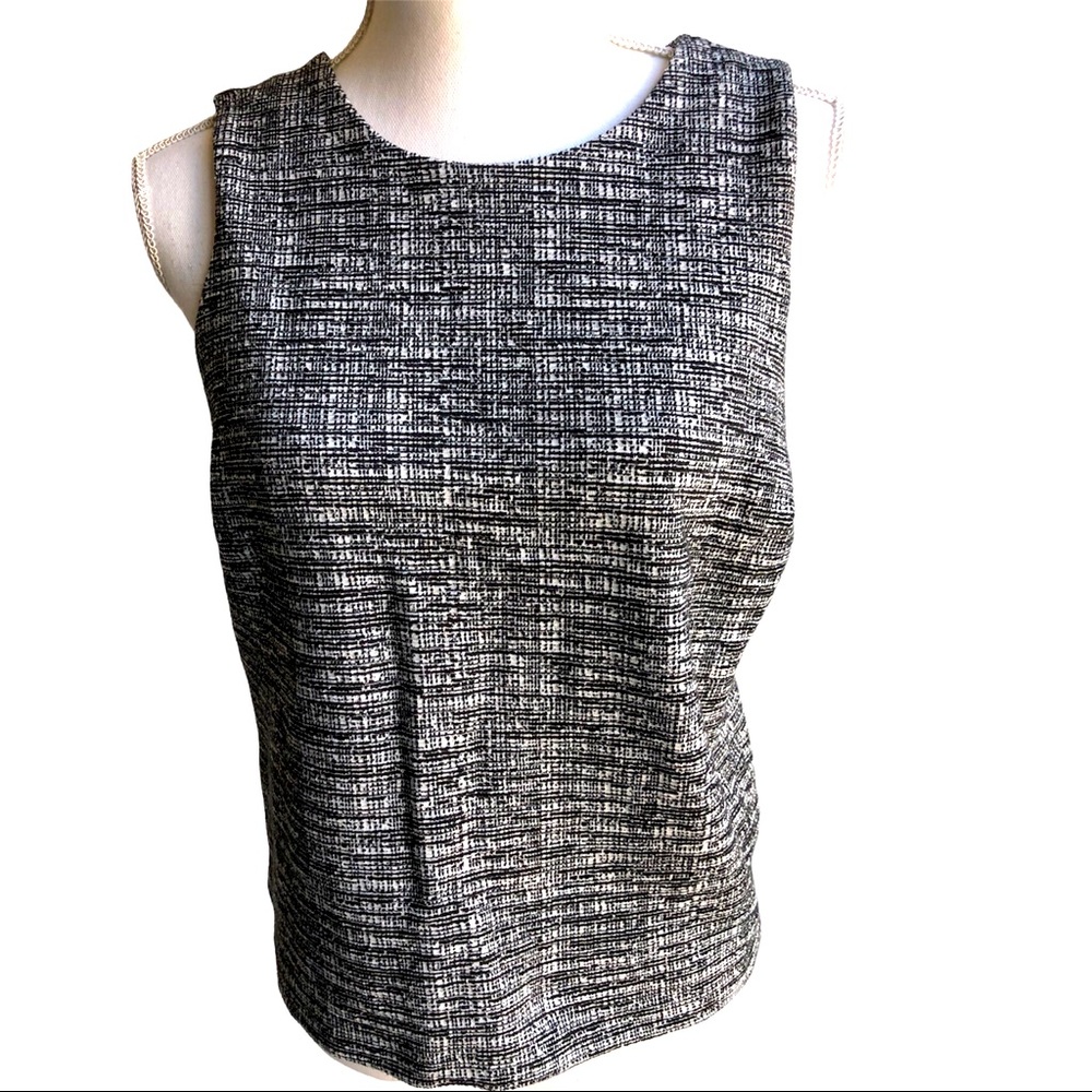 BANANA REPUBLIC WOMEN’S SLEEVELESS TOP - Picture 1 of 4